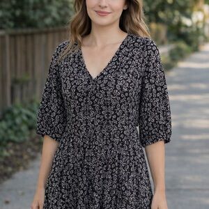 Universal Thread Black and White Floral Midi Dress